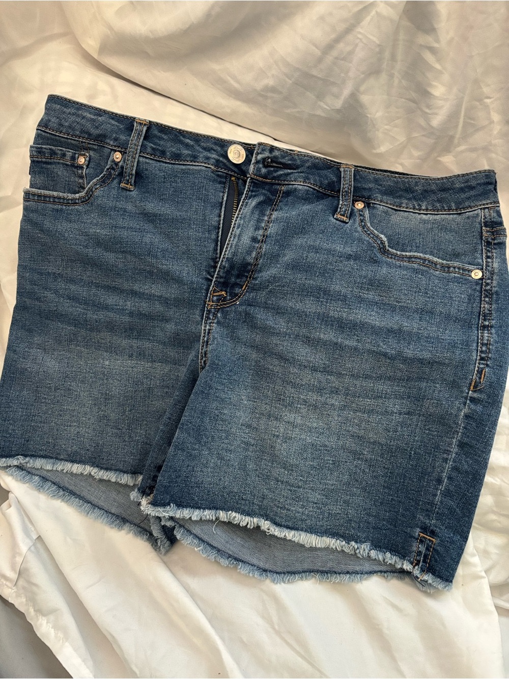Seven jeans shorts size 10 teens ,women’s
